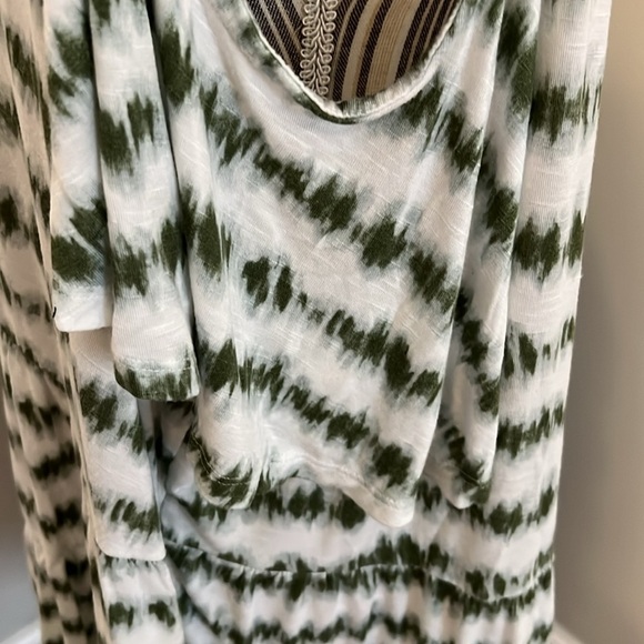 Lane Bryant Peekaboo Shoulder Top Size 30/32 - Picture 4 of 7